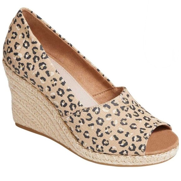 NWOT Toms Size 6 Michelle Peep Toe Leopard Print Espadrille Wedge Pumps - Picture 1 of 9